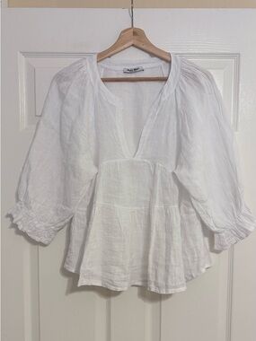 Meo Meli White Linen Tiered Peasant Top M